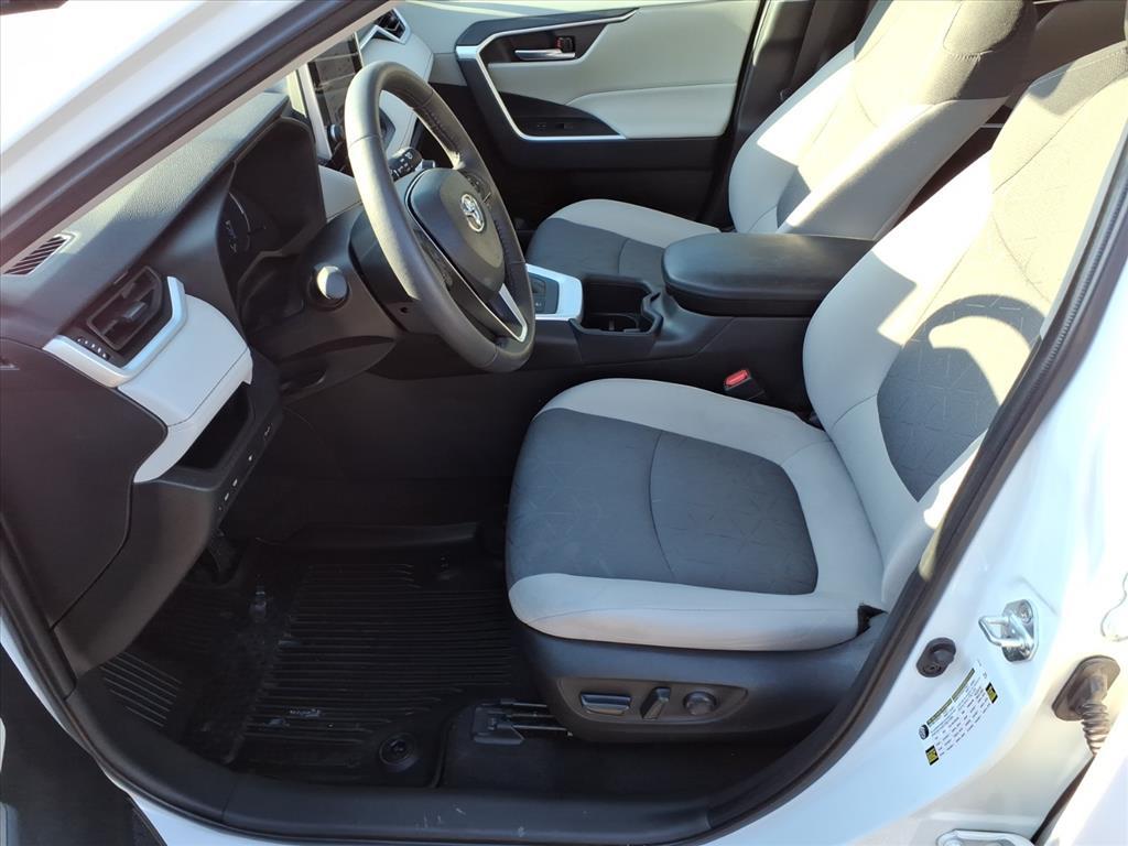 2023 Toyota RAV4 Hybrid XLE Roanoke VA