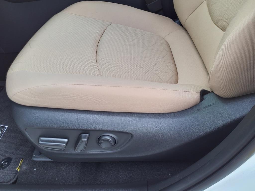 2023 Toyota RAV4 Hybrid XLE Roanoke VA