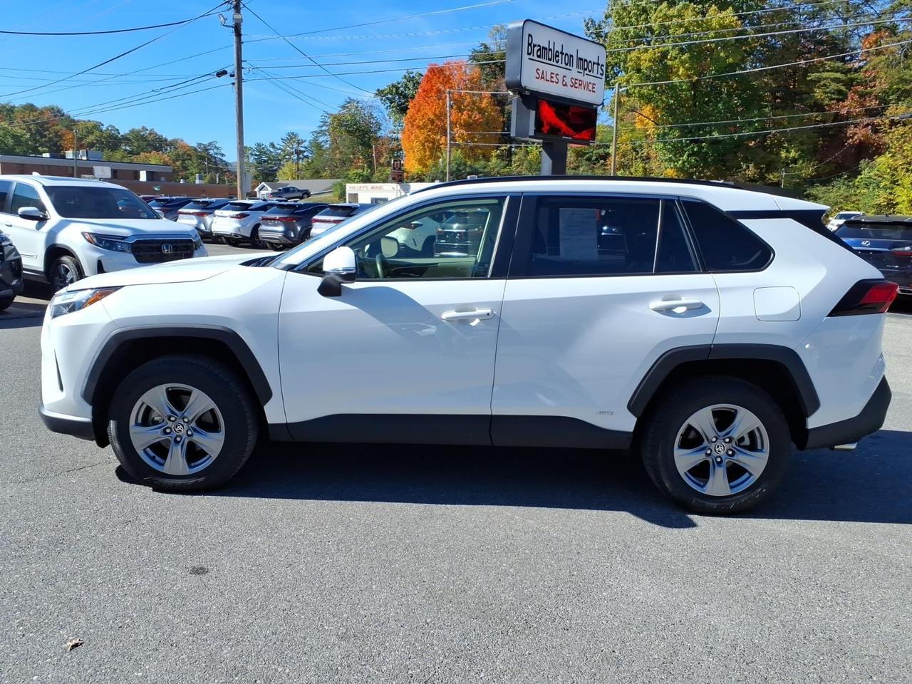 2023 Toyota RAV4 Hybrid XLE Roanoke VA