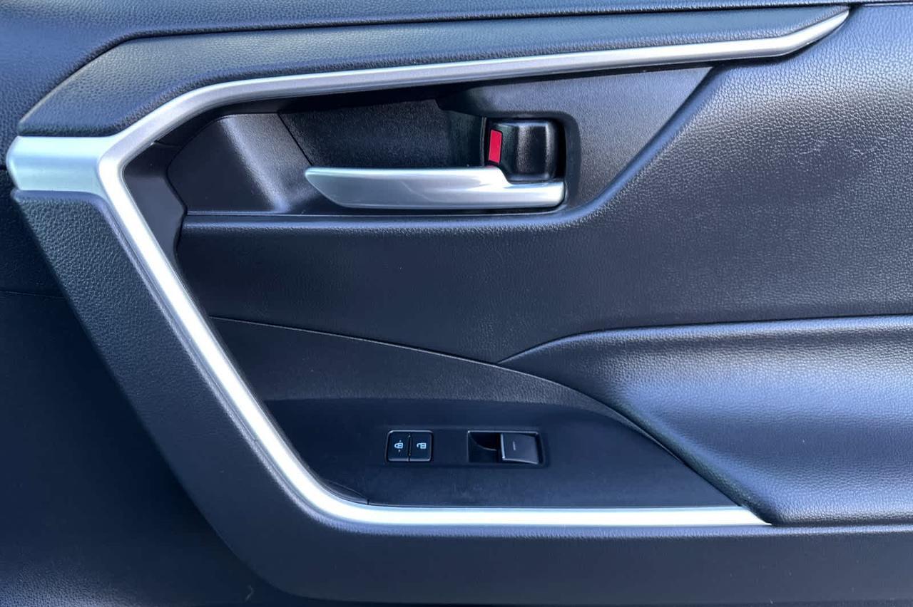 2023 Toyota RAV4 Hybrid XLE Roseville CA