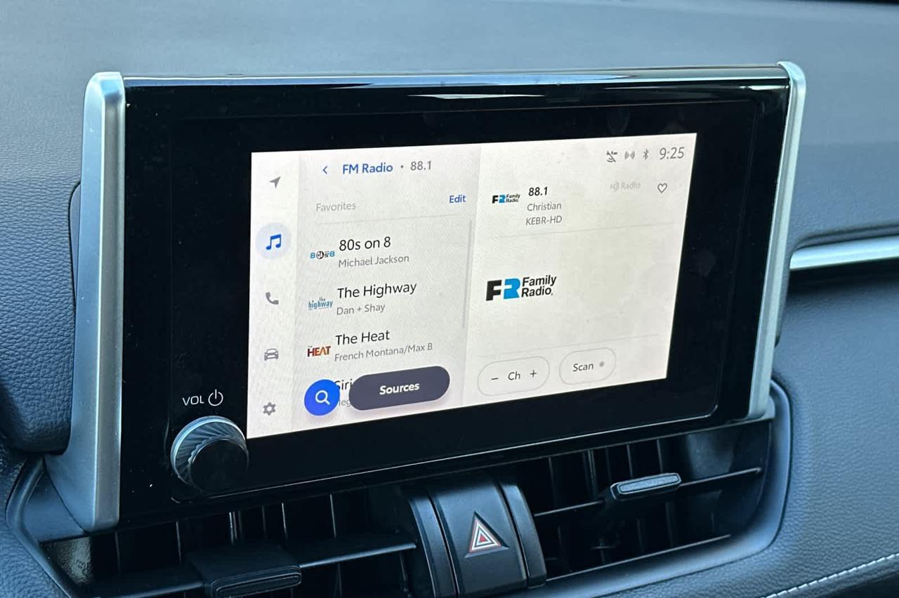 2023 Toyota RAV4 Hybrid XLE Roseville CA