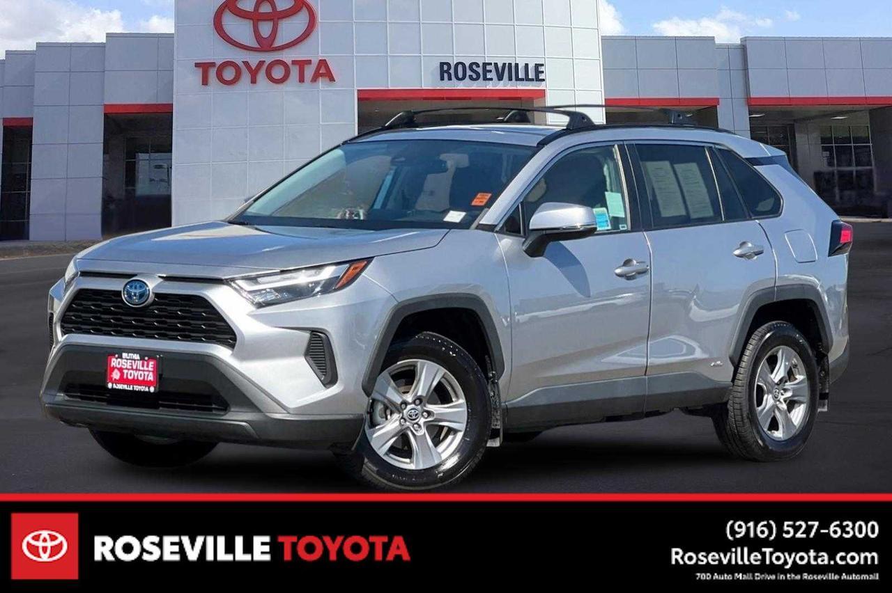 2023 Toyota RAV4 Hybrid XLE