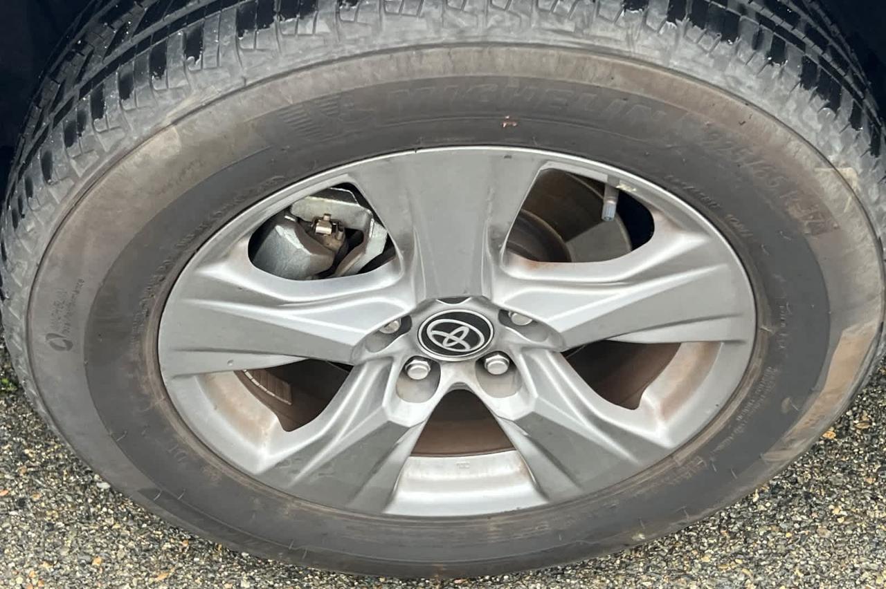 2023 Toyota RAV4 Hybrid XLE Roseville CA