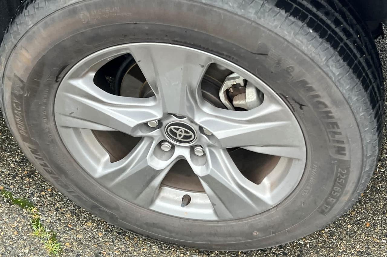 2023 Toyota RAV4 Hybrid XLE Roseville CA