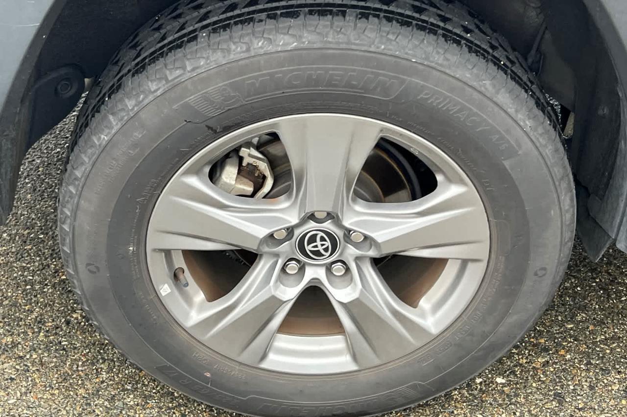 2023 Toyota RAV4 Hybrid XLE Roseville CA