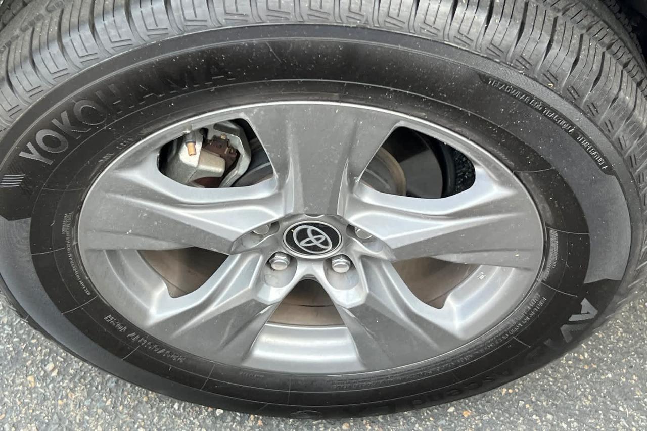 2023 Toyota RAV4 Hybrid XLE Roseville CA