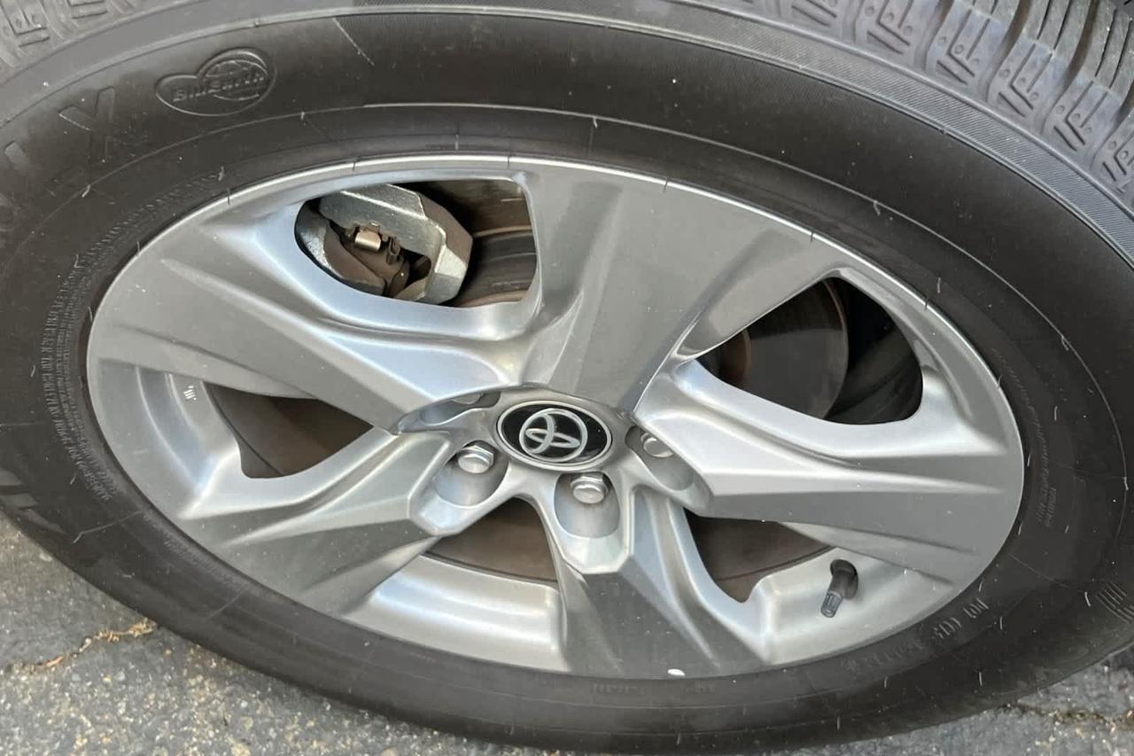 2023 Toyota RAV4 Hybrid XLE Roseville CA