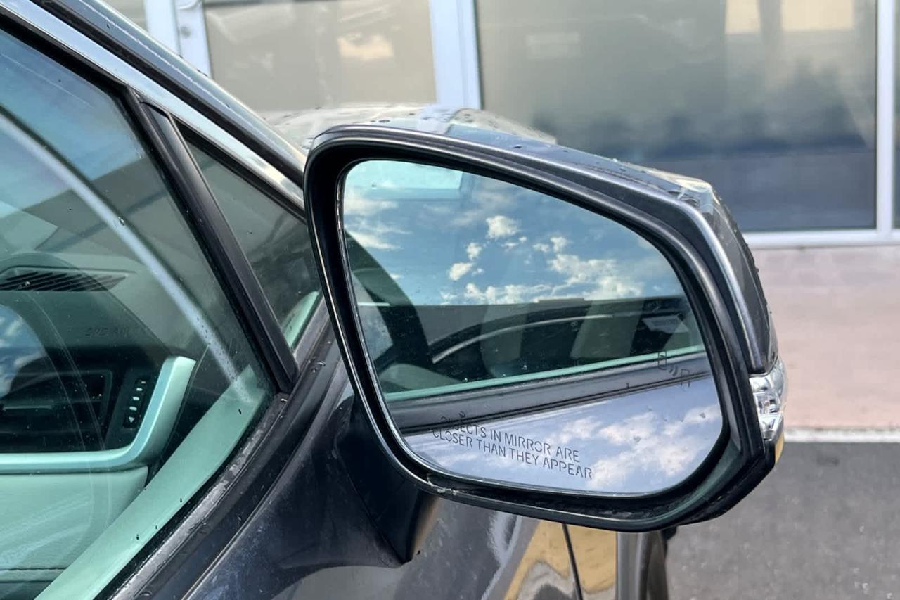 2023 Toyota RAV4 Hybrid XLE Roseville CA