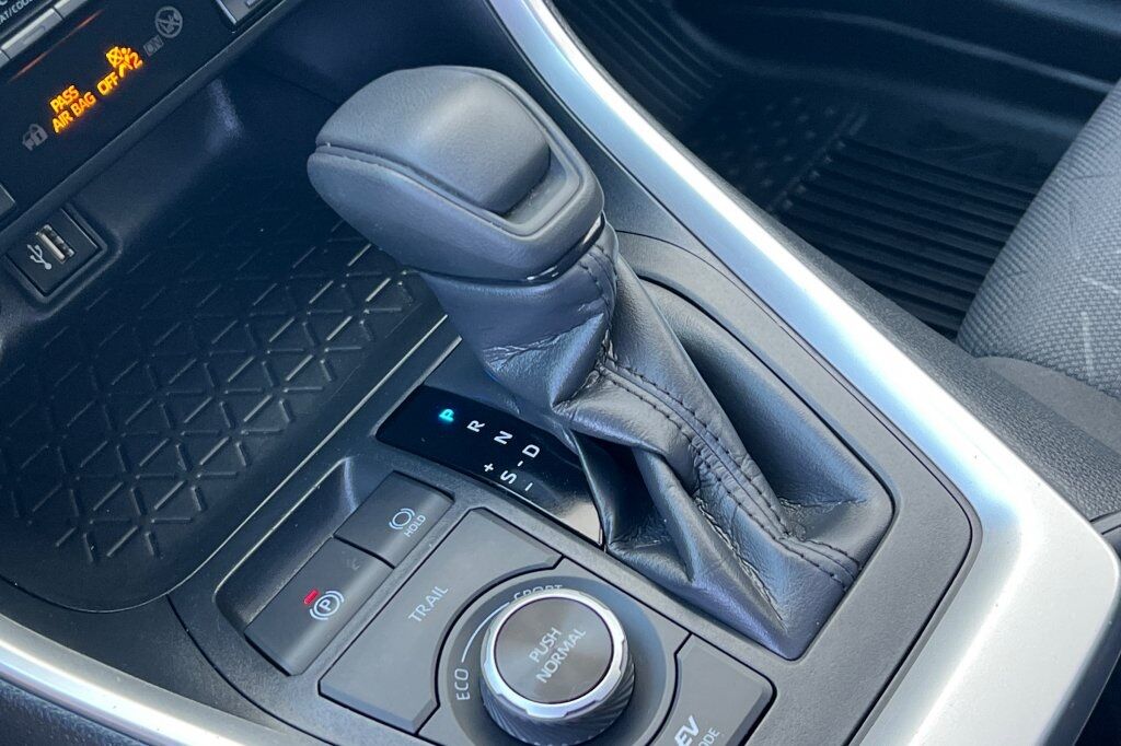 2023 Toyota RAV4 Hybrid XLE Fruitland ID