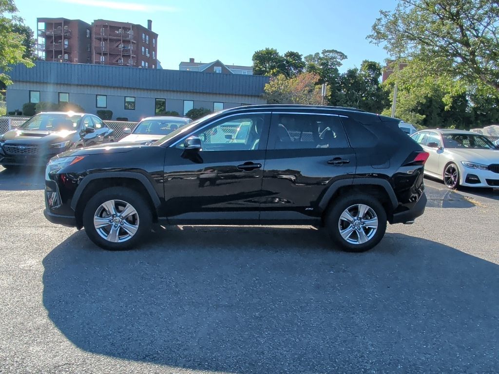 2023 Toyota RAV4 Hybrid XLE