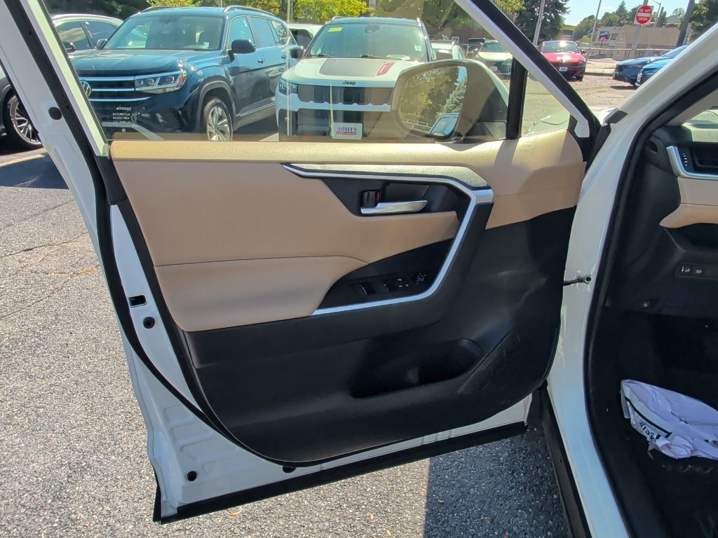 2023 Toyota RAV4 Hybrid XLE Worcester MA