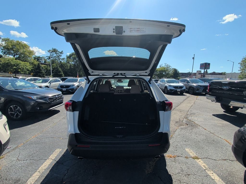 2023 Toyota RAV4 Hybrid XLE Worcester MA