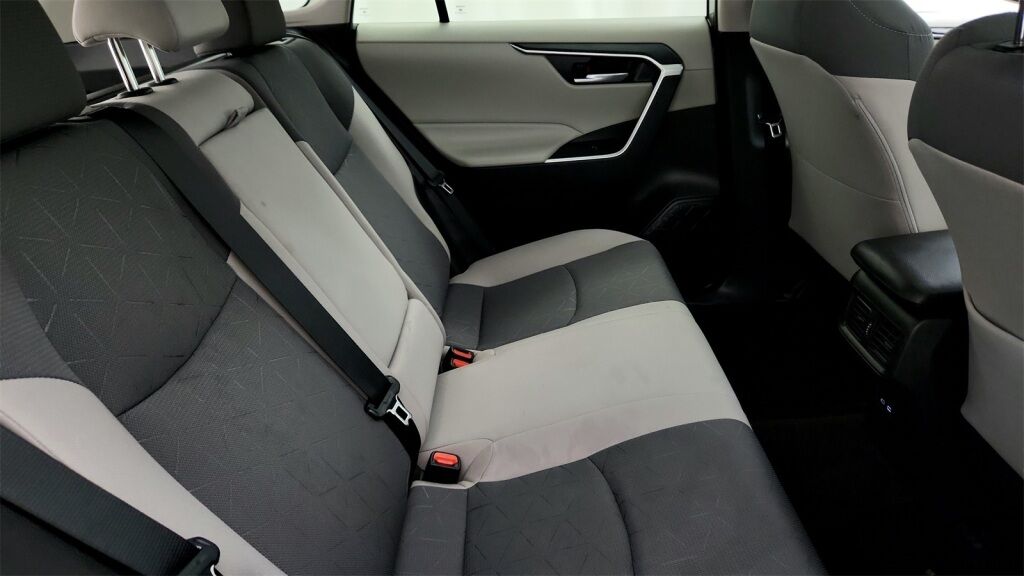 2023 Toyota RAV4 Hybrid XLE Laurel MD