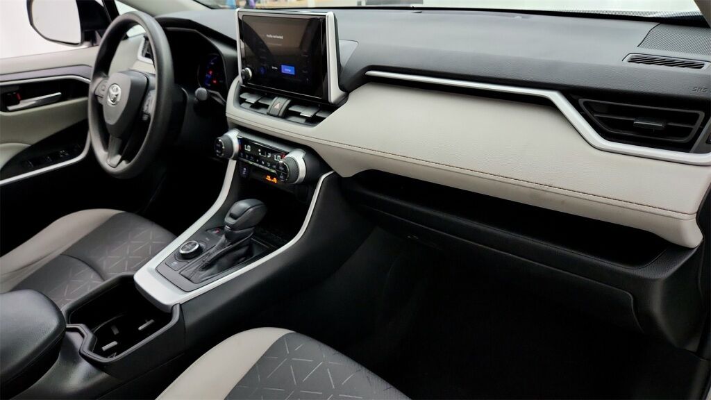 2023 Toyota RAV4 Hybrid XLE Laurel MD