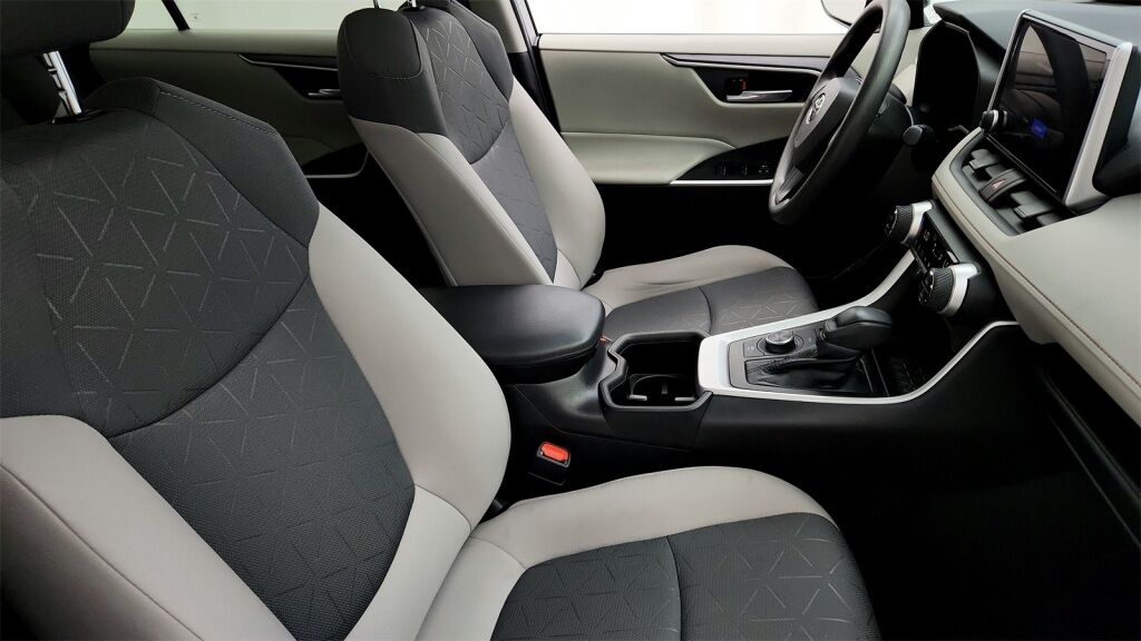 2023 Toyota RAV4 Hybrid XLE Laurel MD