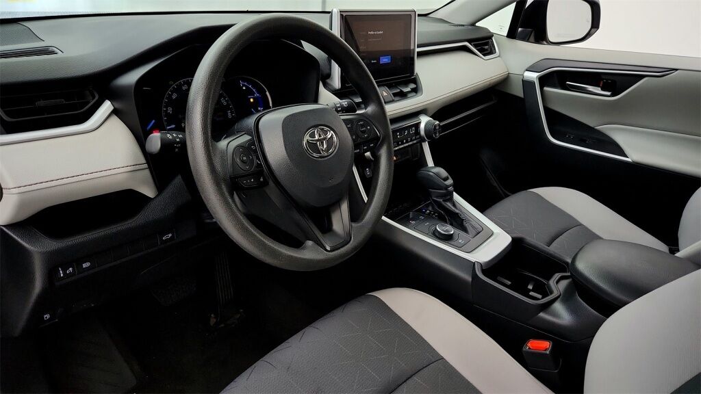 2023 Toyota RAV4 Hybrid XLE Laurel MD