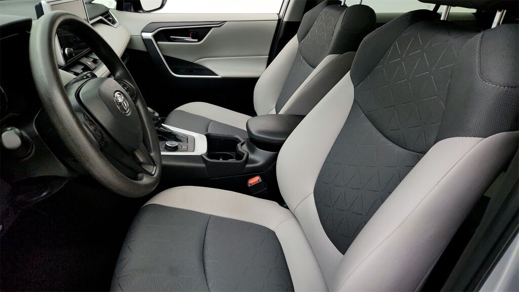 2023 Toyota RAV4 Hybrid XLE Laurel MD