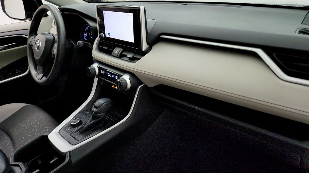 2023 Toyota RAV4 Hybrid XLE Laurel MD