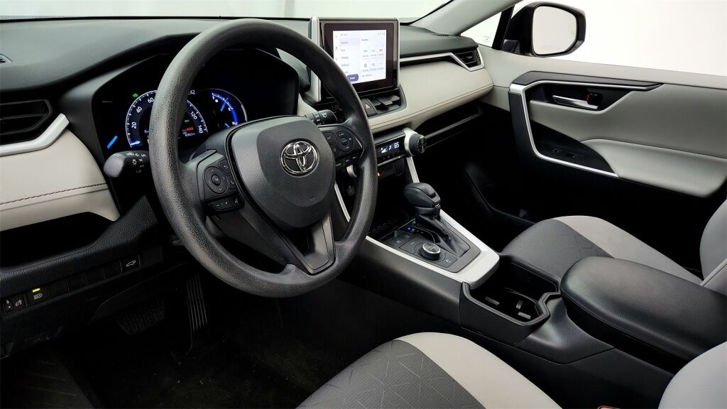 2023 Toyota RAV4 Hybrid XLE Laurel MD
