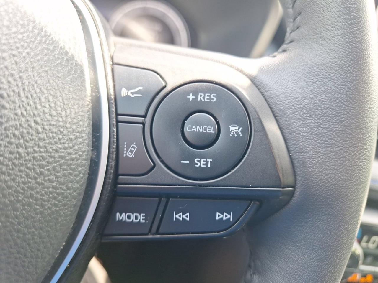 2023 Toyota RAV4 Hybrid XSE Hurst TX