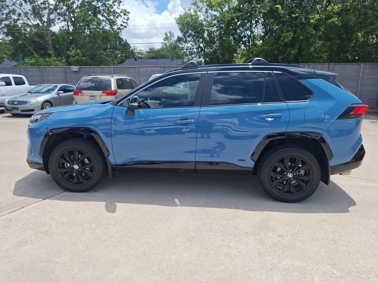 2023 Toyota RAV4 Hybrid XSE Hurst TX