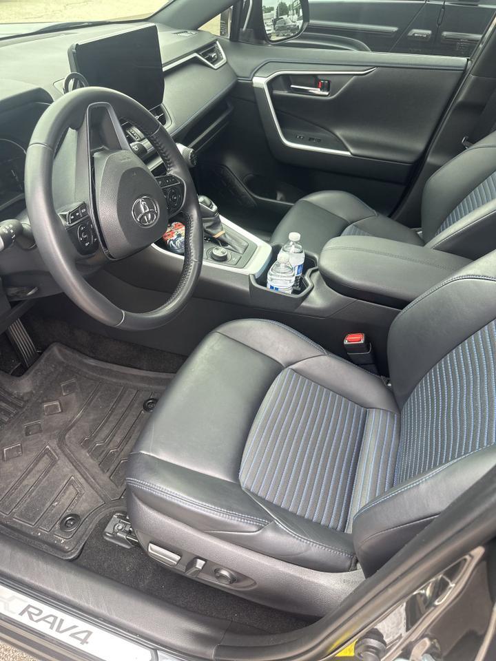 2023 Toyota RAV4 Hybrid XSE Indianapolis IN