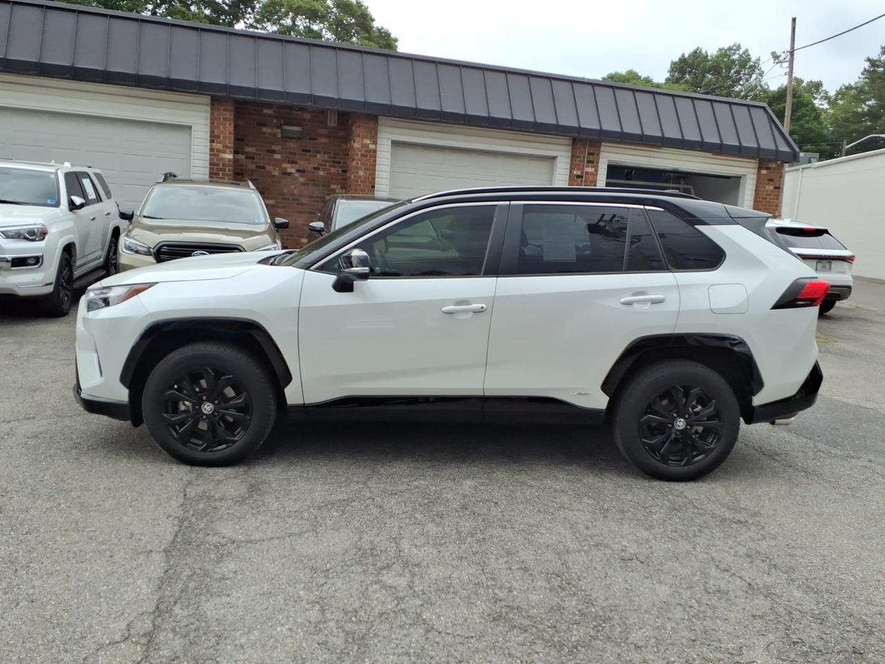 2023 Toyota RAV4 Hybrid XSE Roanoke VA
