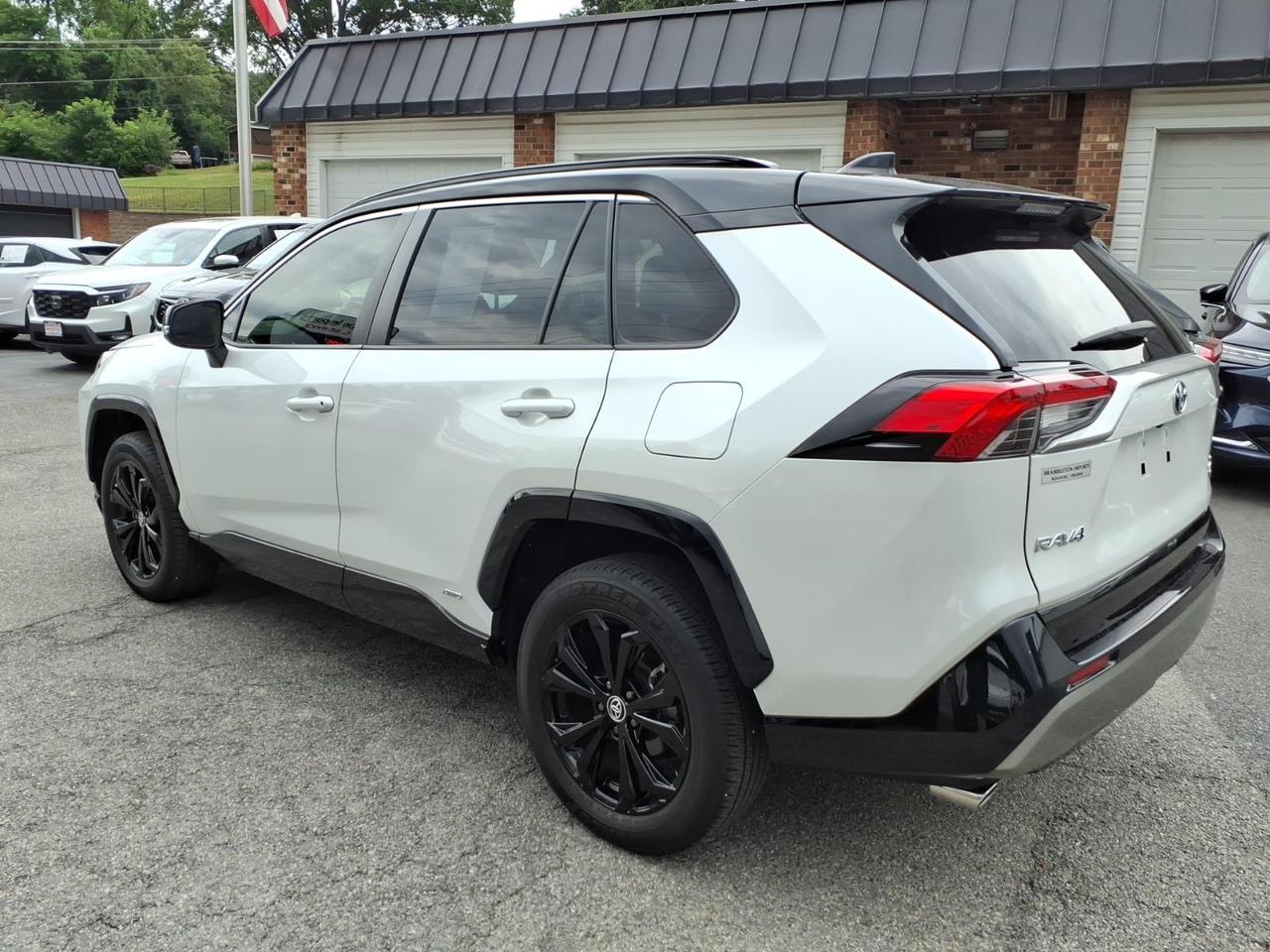 2023 Toyota RAV4 Hybrid XSE Roanoke VA