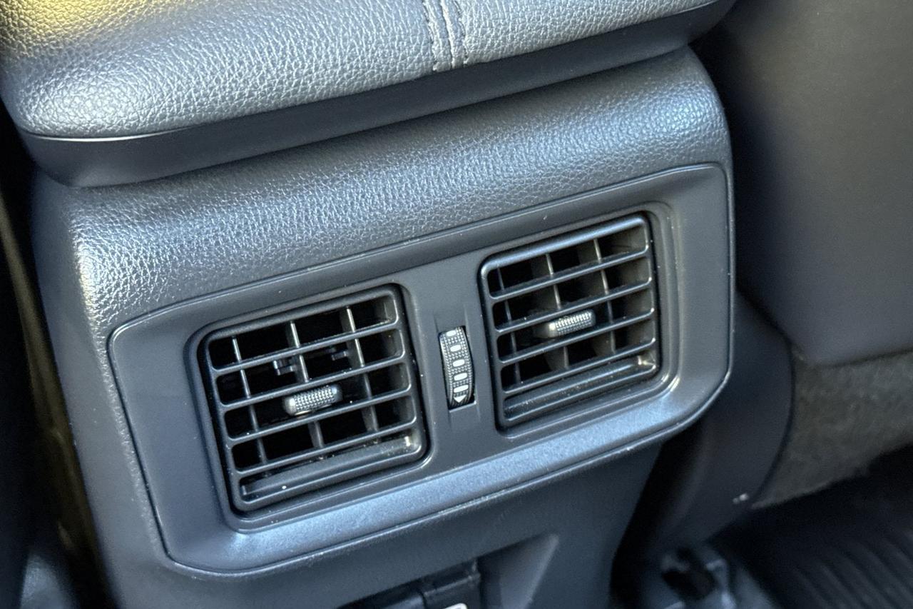 2023 Toyota RAV4 Hybrid XSE Roseville CA