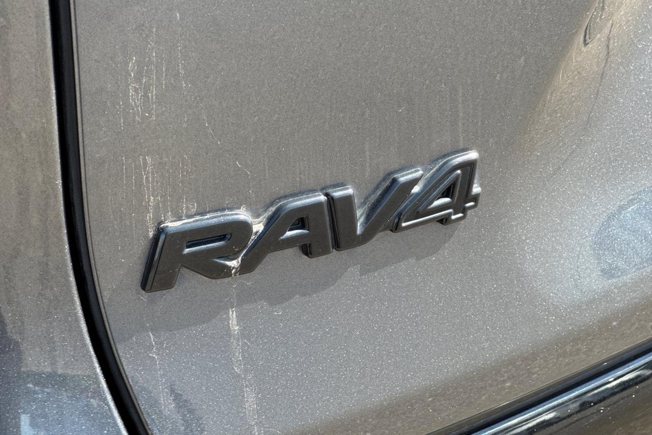 2023 Toyota RAV4 Hybrid XSE Roseville CA