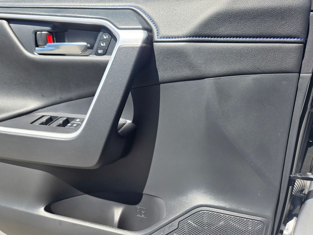 2023 Toyota RAV4 Hybrid XSE Roseville CA
