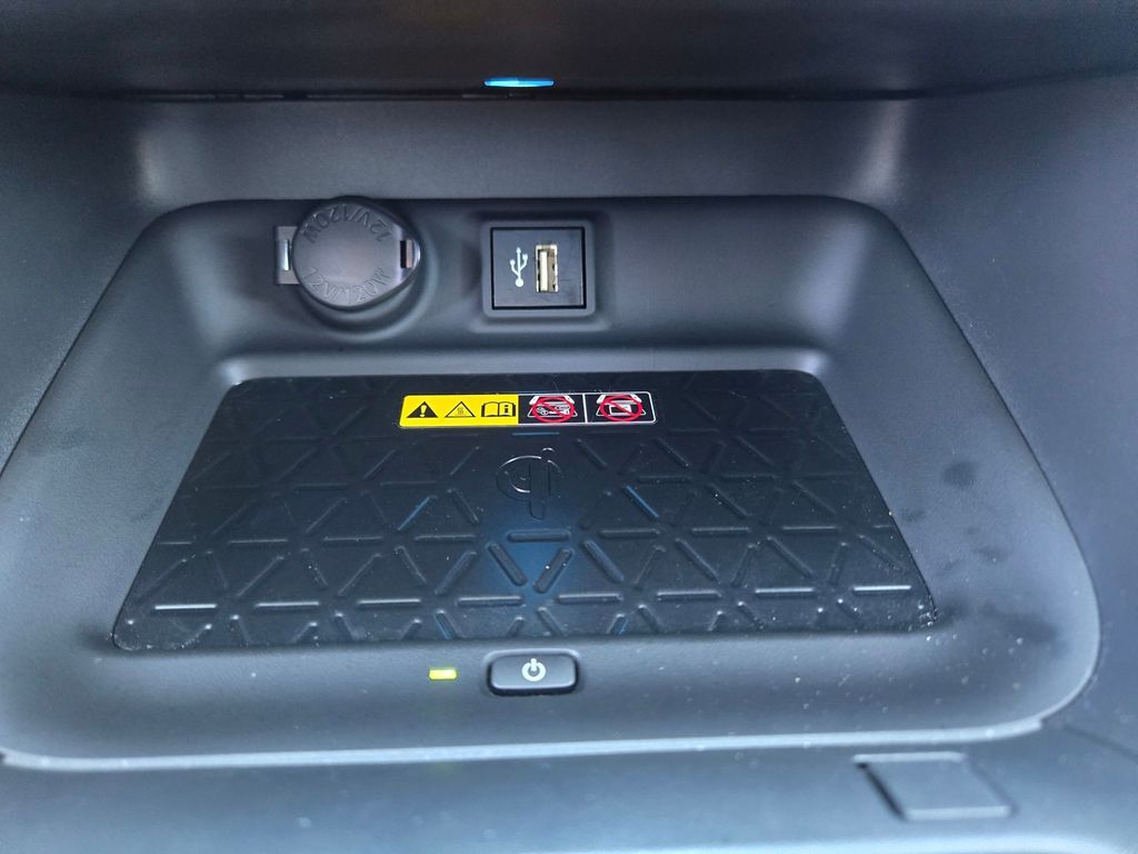 2023 Toyota RAV4 Hybrid XSE Roseville CA