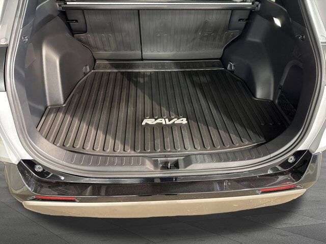 2023 Toyota RAV4 Hybrid XSE San Antonio TX