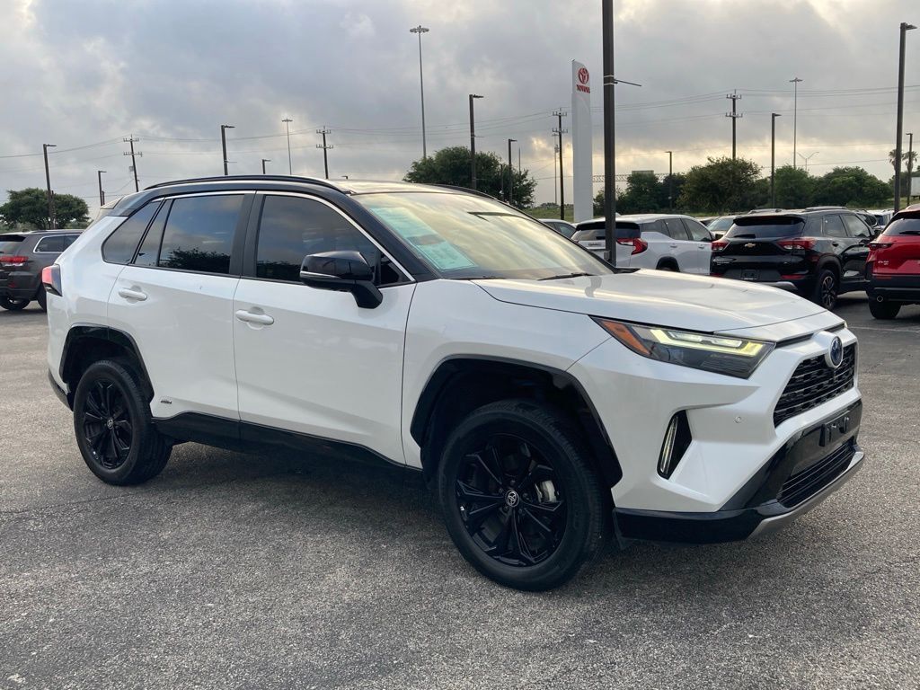 2023 Toyota RAV4 Hybrid XSE