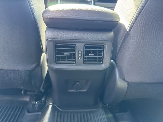 2023 Toyota RAV4 LE  TX