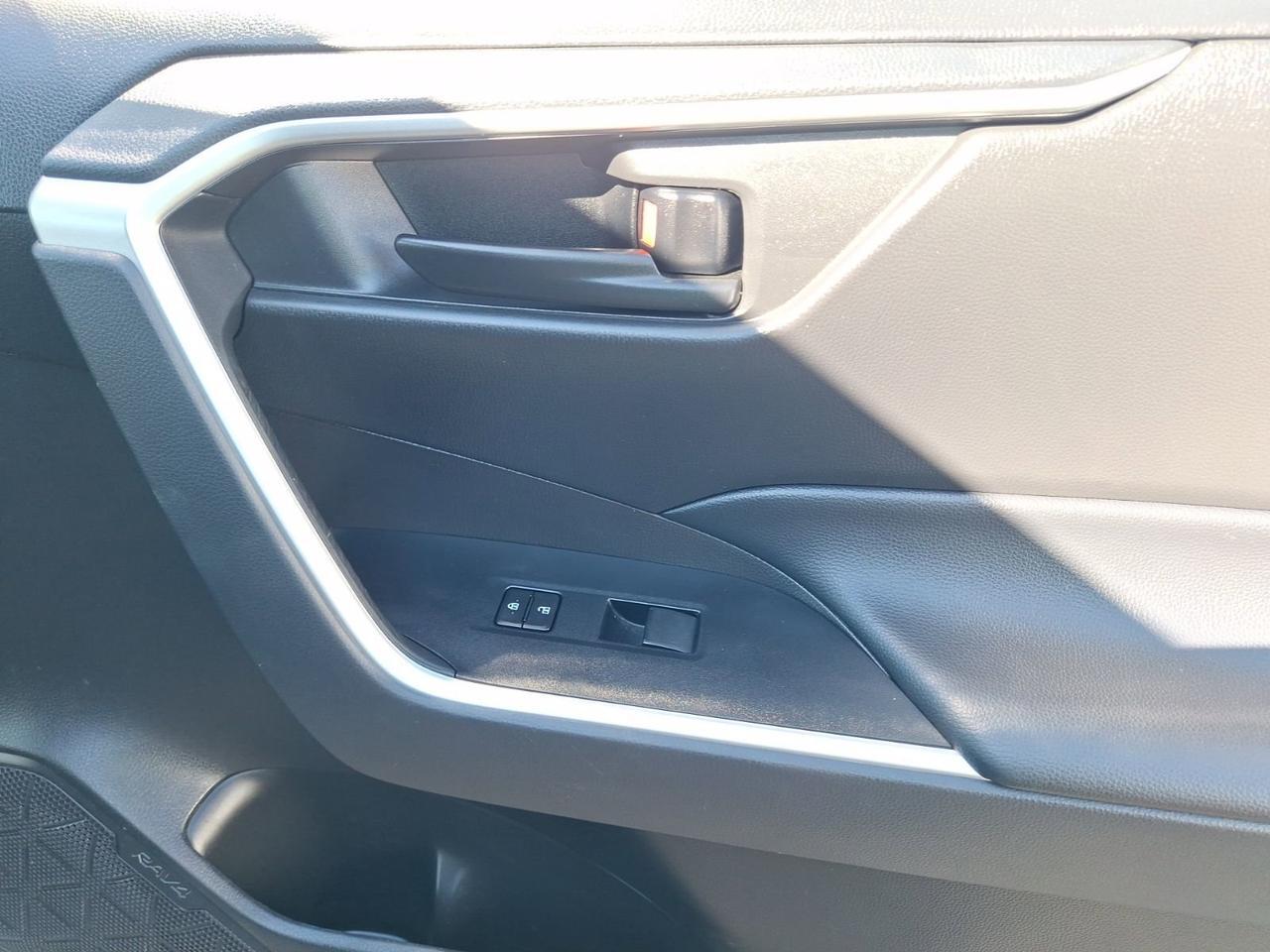 2023 Toyota RAV4 LE Hurst TX