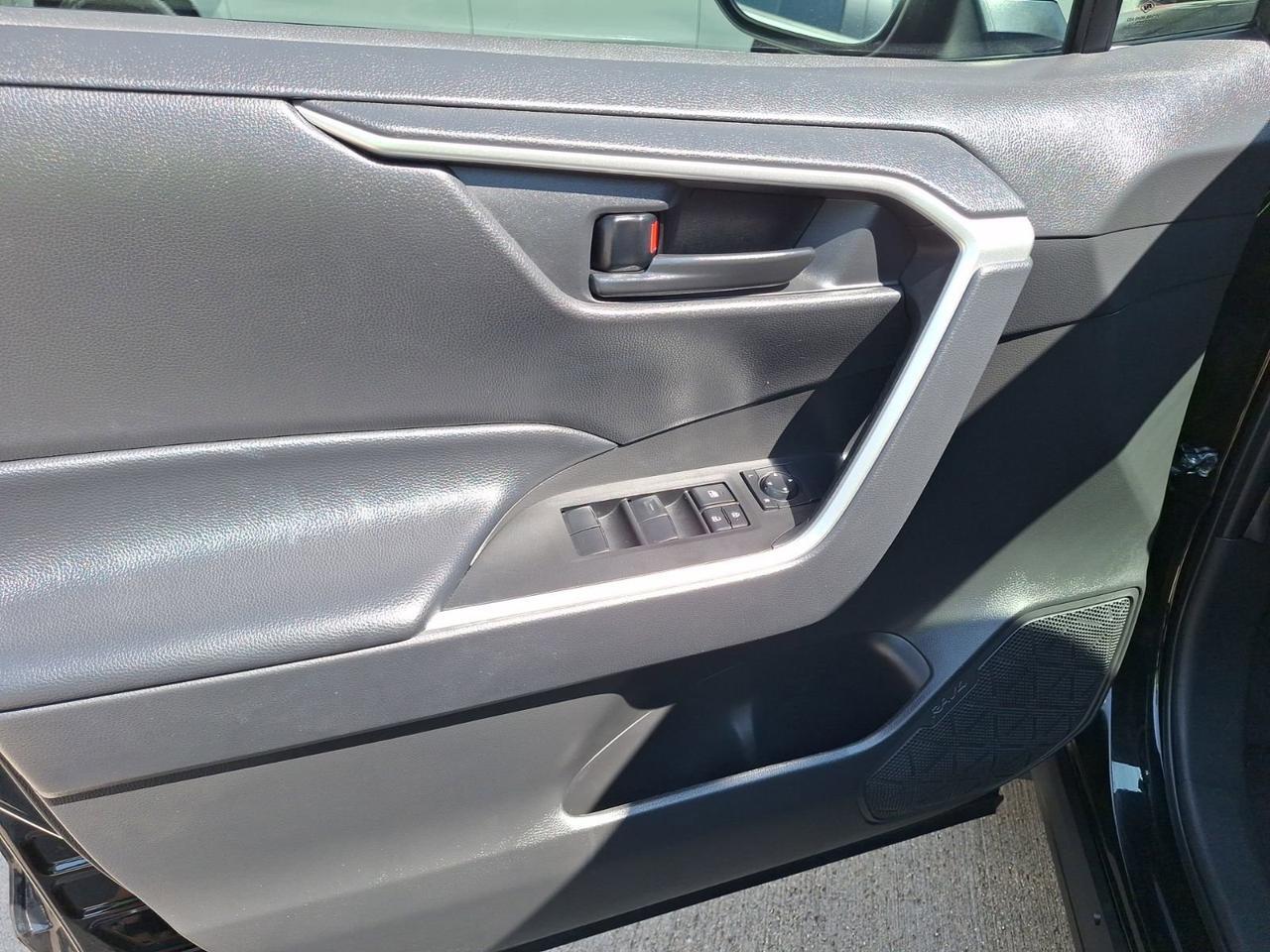 2023 Toyota RAV4 LE Hurst TX