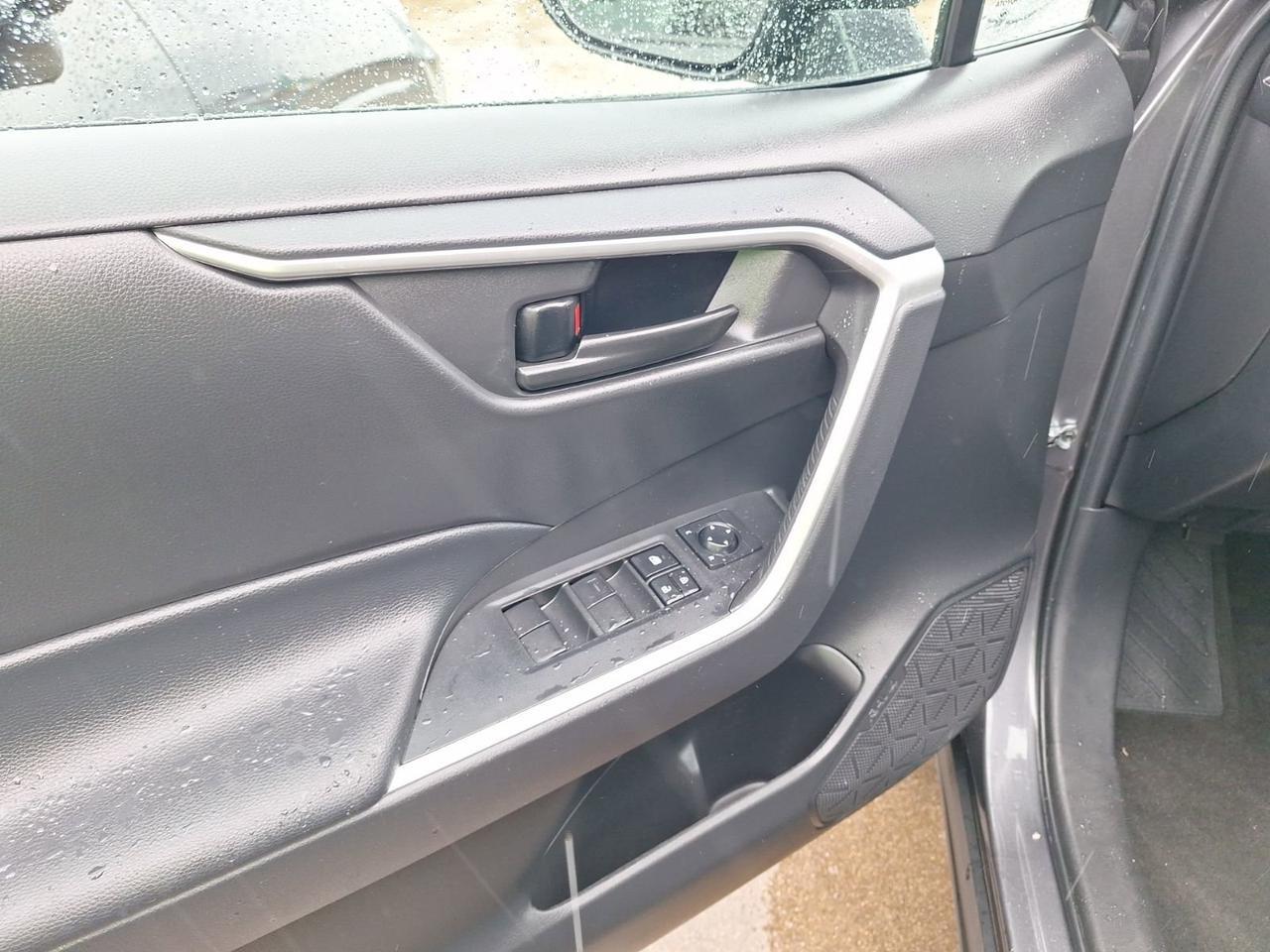 2023 Toyota RAV4 LE Hurst TX
