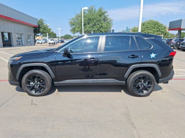 2023 Toyota RAV4 LE Hurst TX