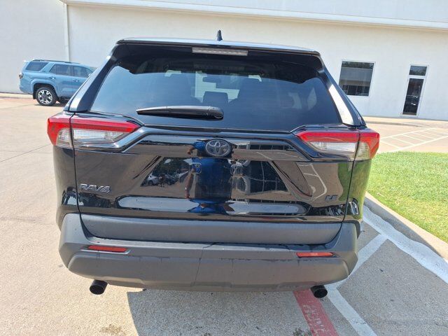 2023 Toyota RAV4 LE Hurst TX