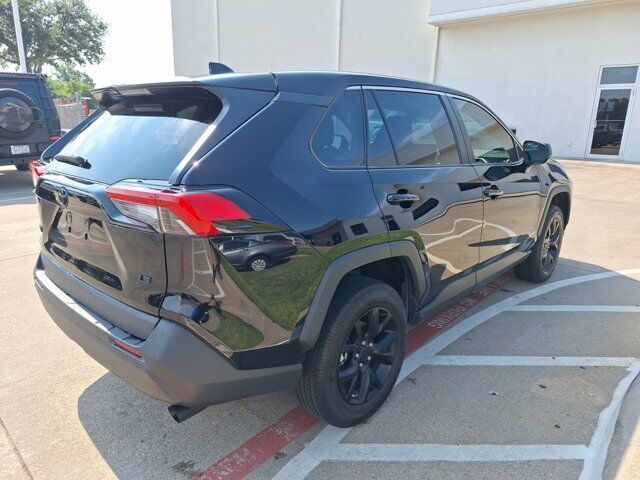 2023 Toyota RAV4 LE Hurst TX