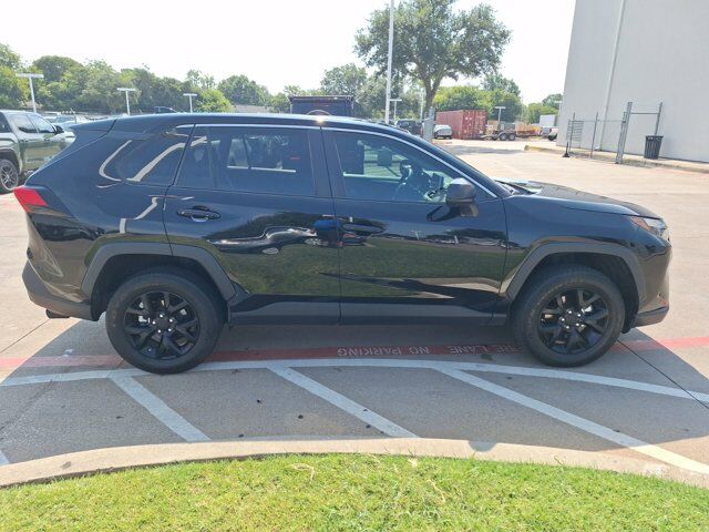 2023 Toyota RAV4 LE Hurst TX