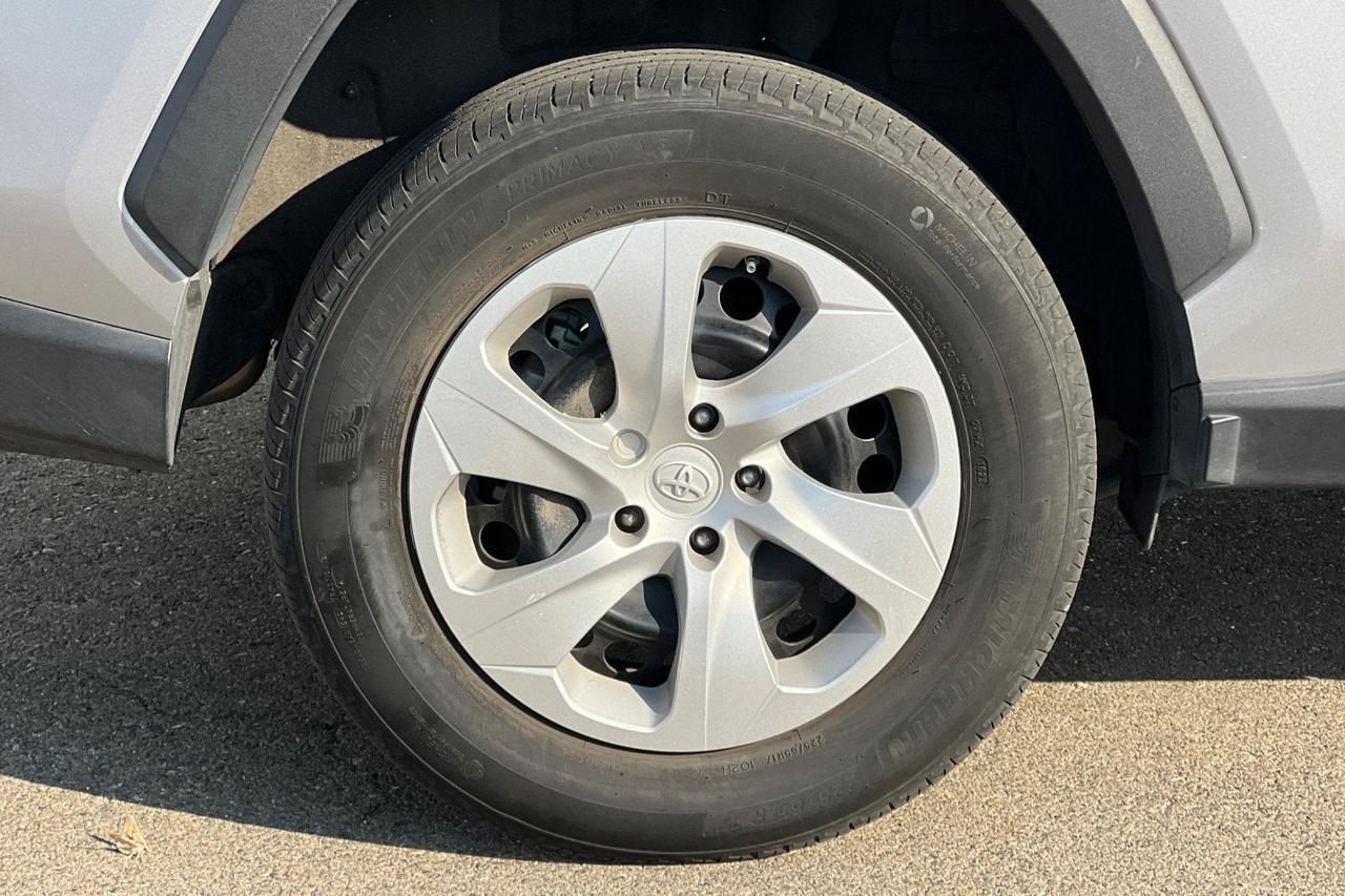 2023 Toyota RAV4 LE Roseville CA