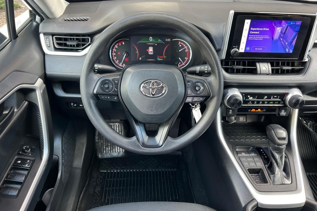 2023 Toyota RAV4 LE Roseville CA