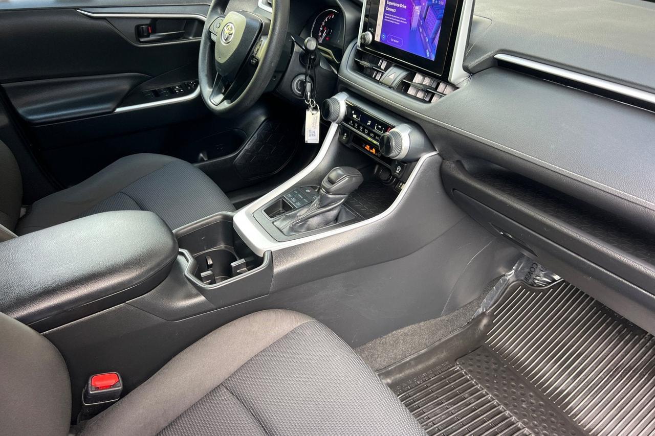2023 Toyota RAV4 LE Roseville CA