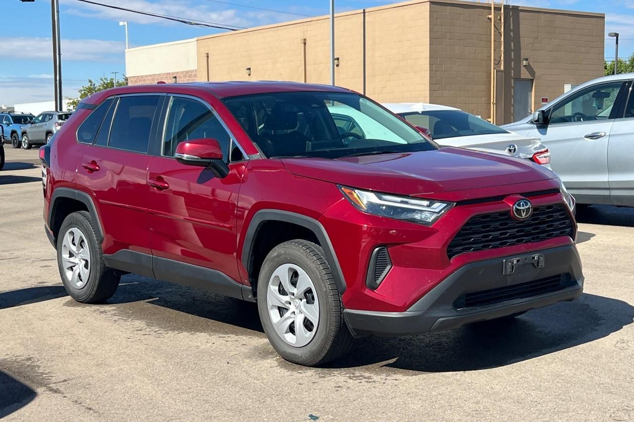 2023 Toyota RAV4 LE Ontario OR