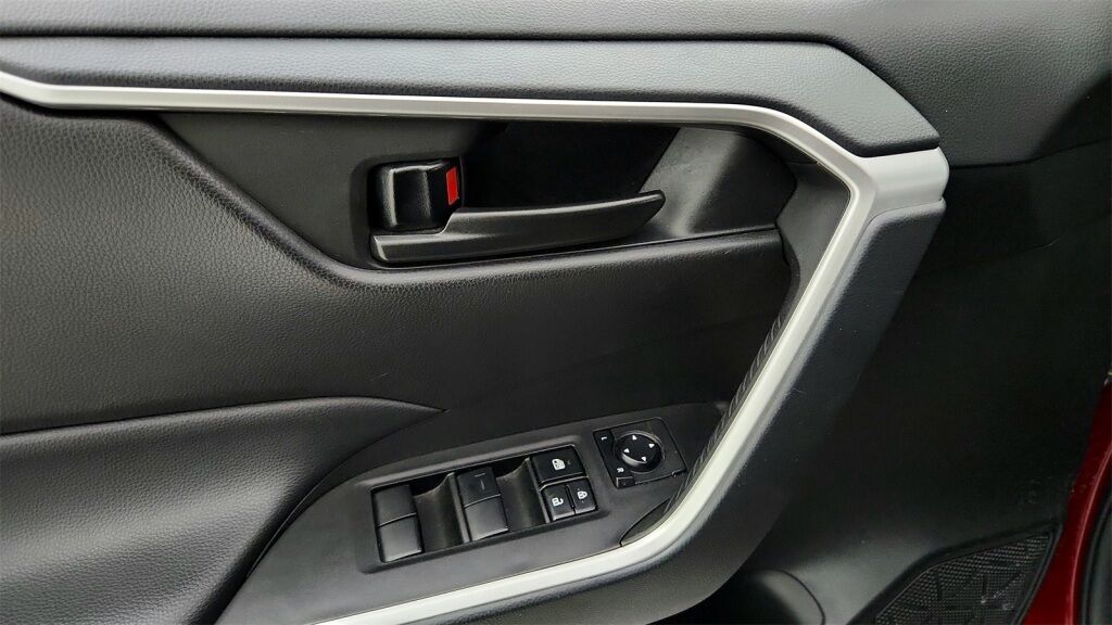 2023 Toyota RAV4 LE Laurel MD