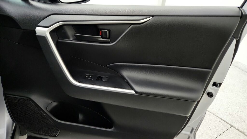 2023 Toyota RAV4 LE Laurel MD