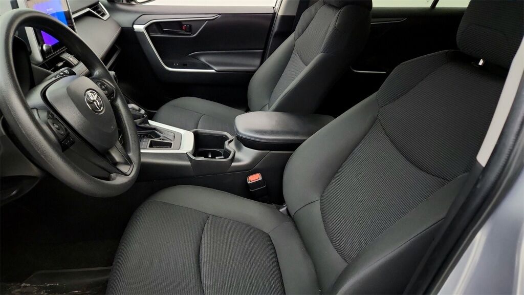 2023 Toyota RAV4 LE Laurel MD