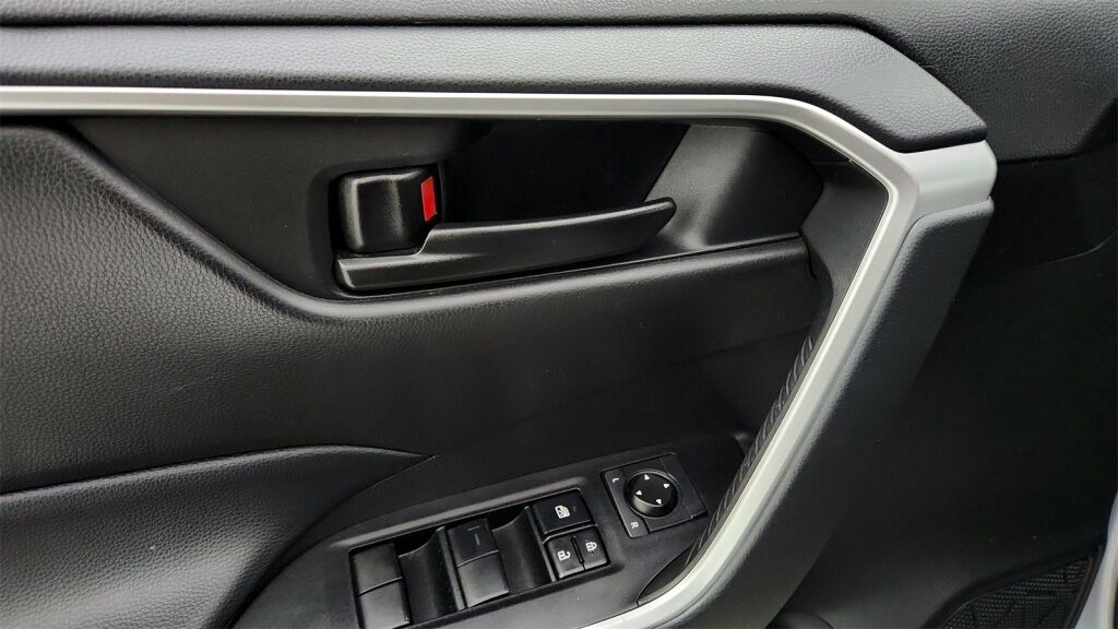 2023 Toyota RAV4 LE Laurel MD